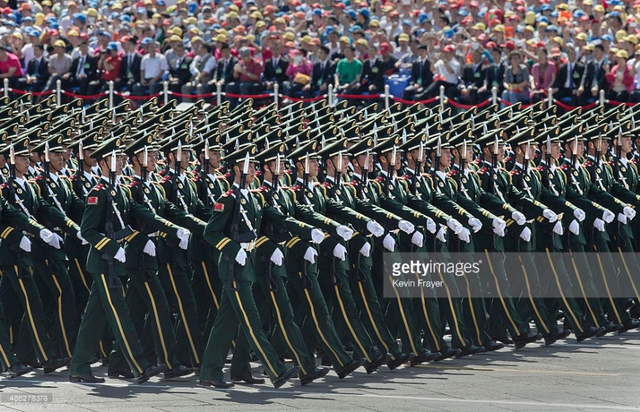 外媒镜头中的中国抗战胜利阅兵式