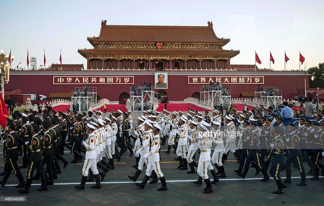 外媒镜头中的中国抗战胜利阅兵式