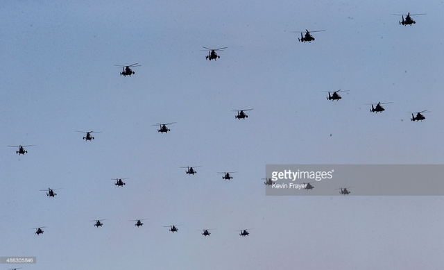 外媒镜头中的中国抗战胜利阅兵式之装备方队