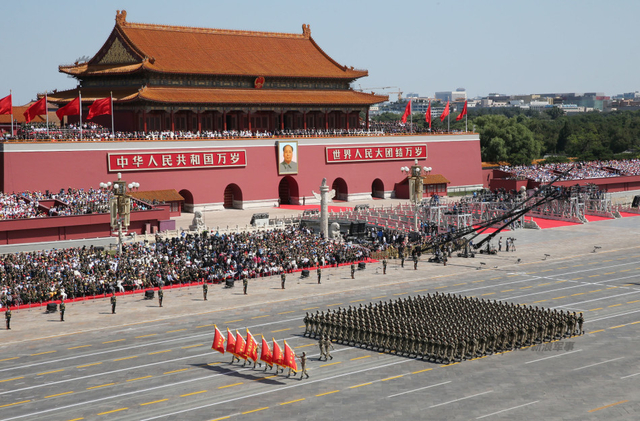 美中将详解中国军事现代化:几乎可与美军匹敌