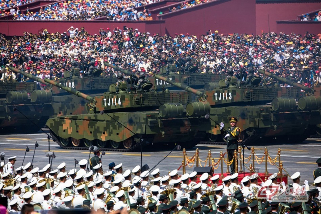 99A先进主战坦克受阅方队