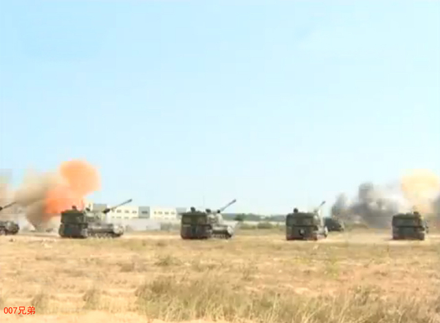 第31军炮兵列装的05A式155毫米自行加榴炮