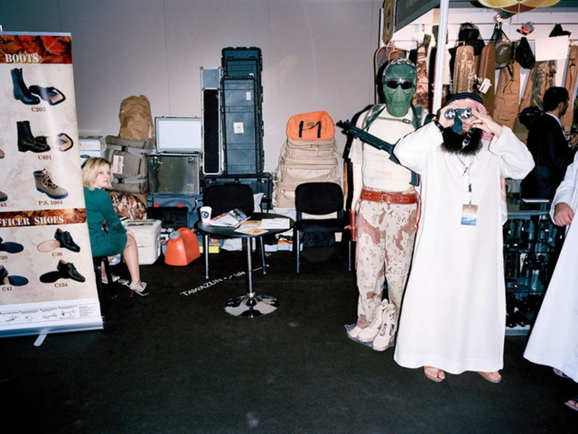 中东最大武器展开幕 中国军工参展