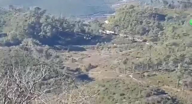 俄军直升机飞抵战机坠毁区搜寻跳伞飞行员