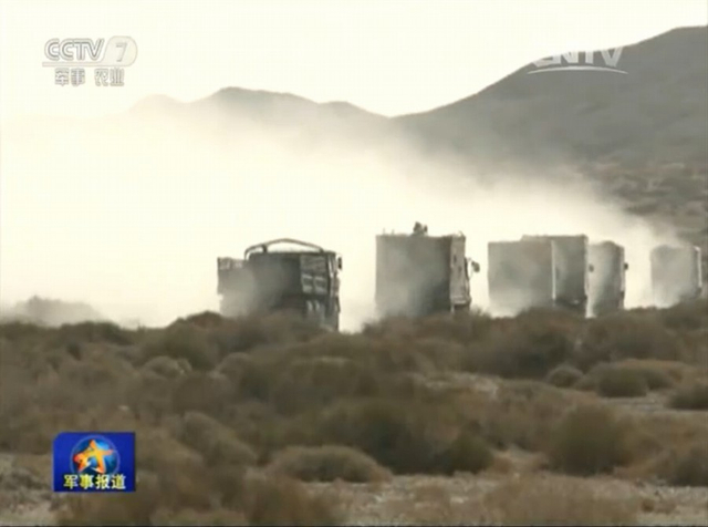 解放军战略支援部队训练曝光 出动神秘球状装备