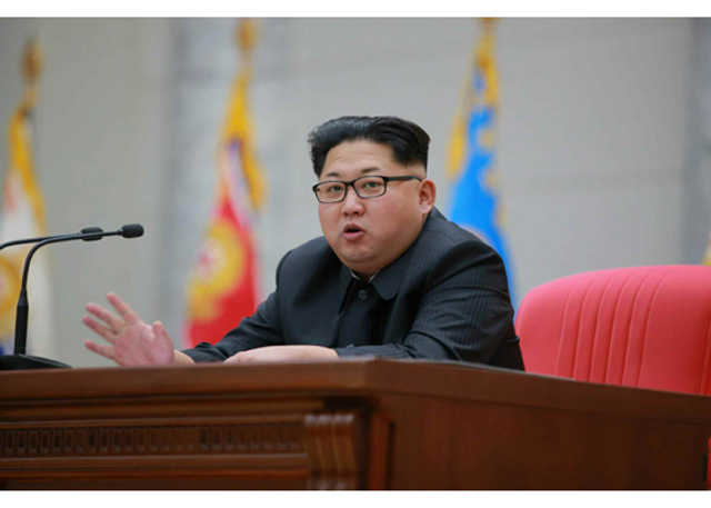 朝鲜核弹试验后金正恩乘大奔赴人民武力部祝贺