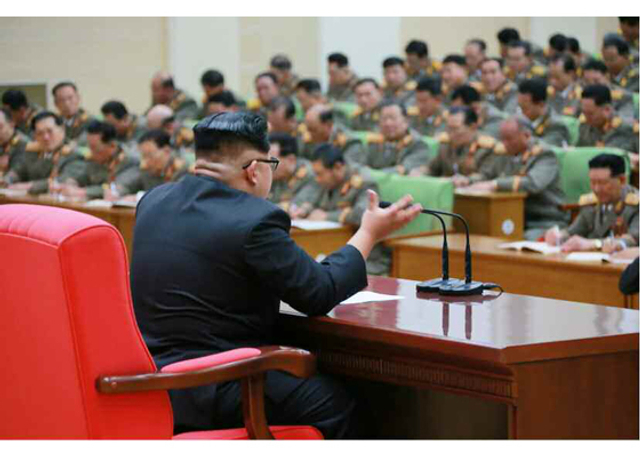 朝鲜核弹试验后金正恩乘大奔赴人民武力部祝贺