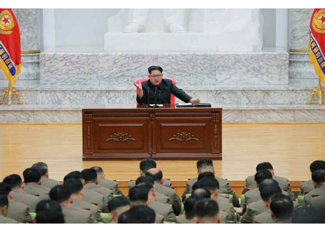 朝鲜核弹试验后金正恩乘大奔赴人民武力部祝贺