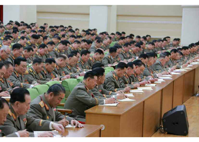 朝鲜核弹试验后金正恩乘大奔赴人民武力部祝贺