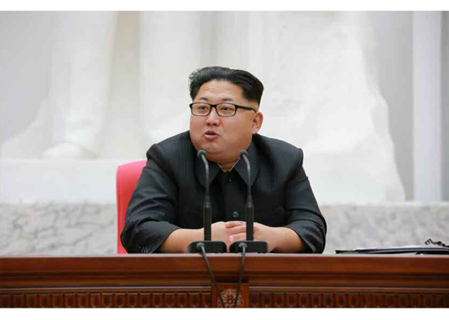 朝鲜核弹试验后金正恩乘大奔赴人民武力部祝贺