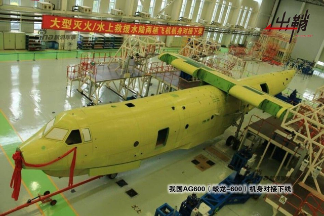 欲借宵小试锋芒：谈我军最新装备在台海的应用