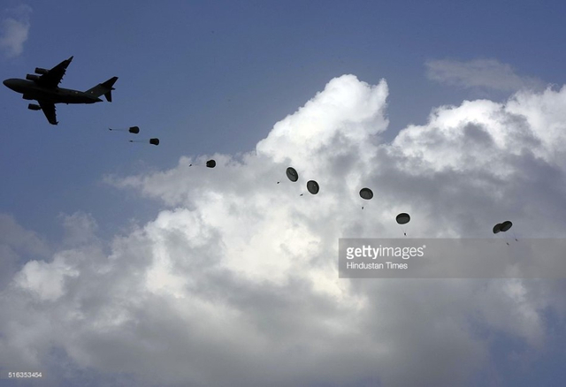 印度空军举办铁拳演习,万国牌装备齐齐亮相