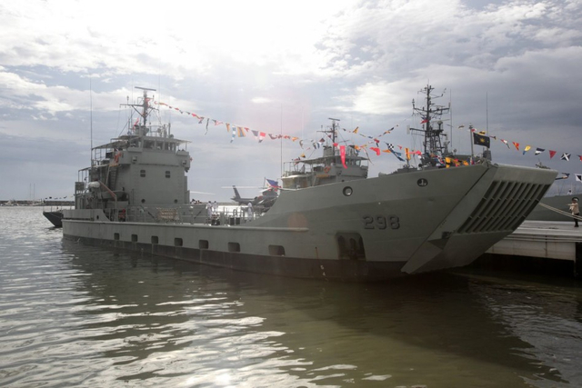 菲律宾购澳大利亚白菜价登陆艇 三艘已全部抵菲