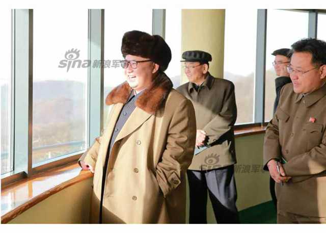 金正恩指导洲际导弹发动机点火试验