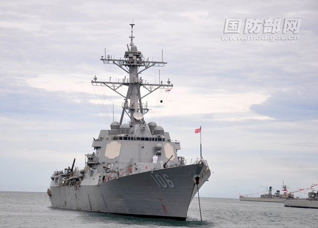 印尼阅舰式旌旗漫天！中美日战舰同台竞技