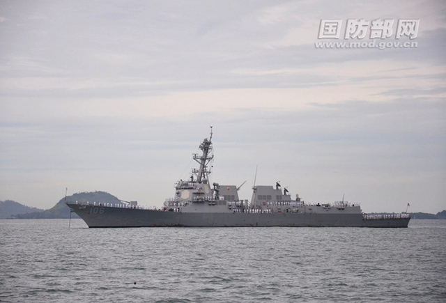 印尼阅舰式旌旗漫天！中美日战舰同台竞技