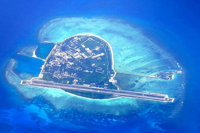 美称中国已向南海岛屿派遣歼11战机