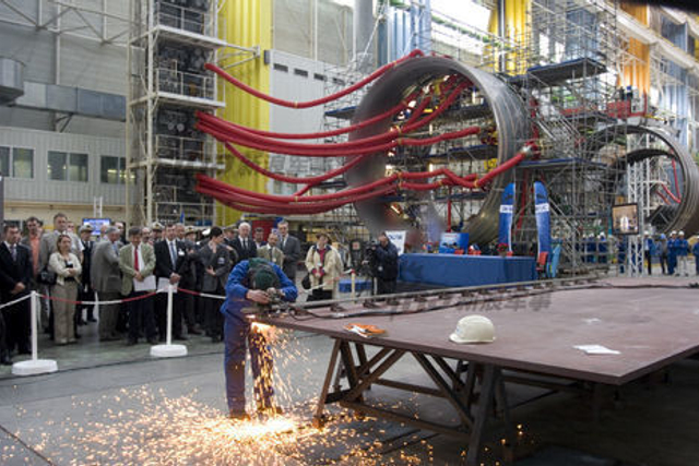 抗华新靠山？澳大利亚弃日本转购法国潜艇