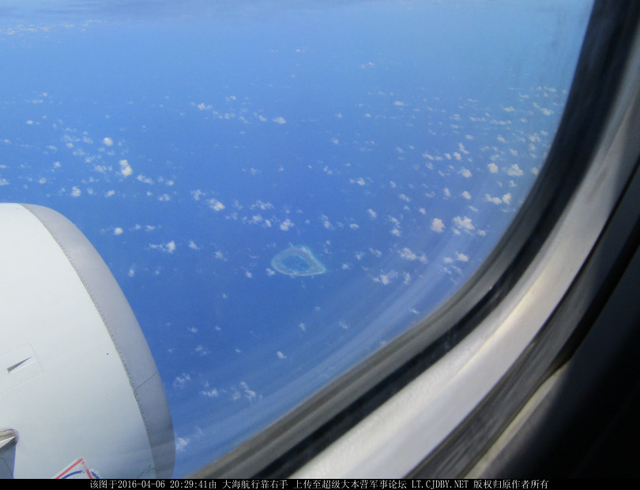 永暑礁上小城拔地而起 小区与斑马线都不缺