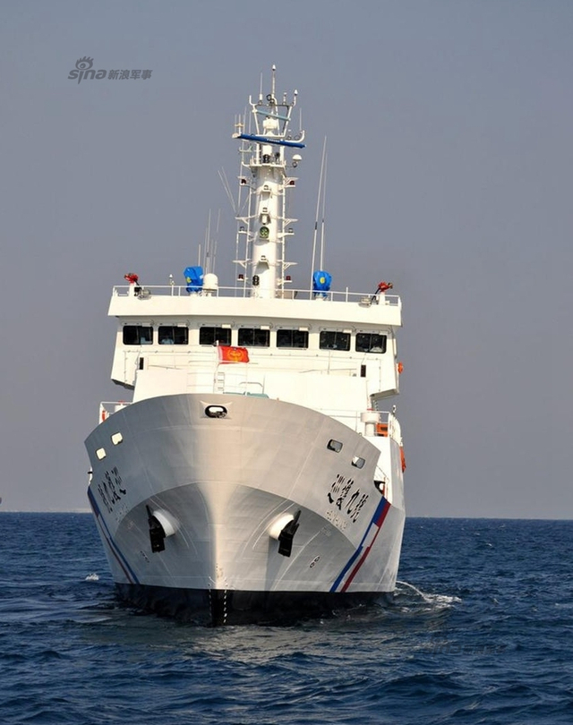 要动真格?台湾巡护船搭载舰炮巡航冲之鸟礁