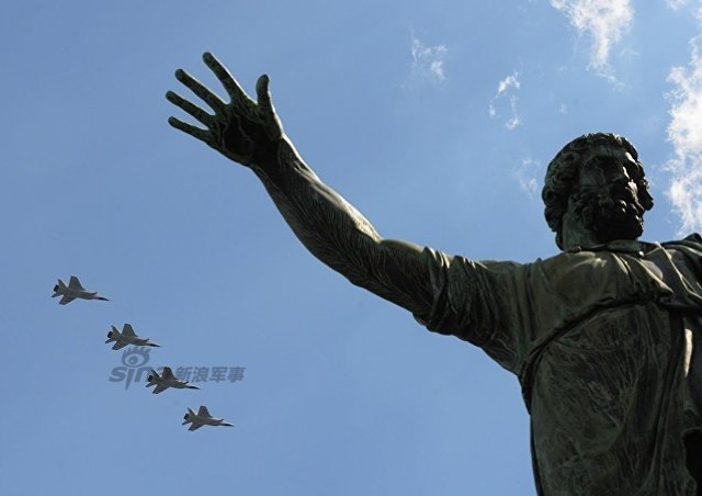 现场直击！俄罗斯红场大阅兵精彩瞬间回顾