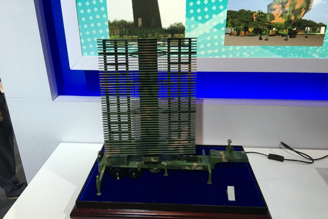 东风劲吹！国产作战指挥系统惊现东风26导弹