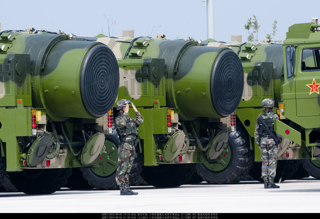 东风劲吹！国产作战指挥系统惊现东风21导弹