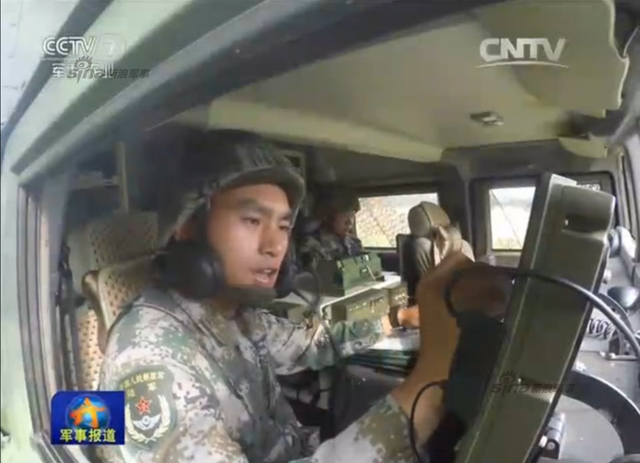 解放军东南某海域登陆大演习 