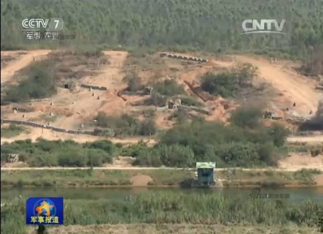 解放军东南某海域登陆大演习