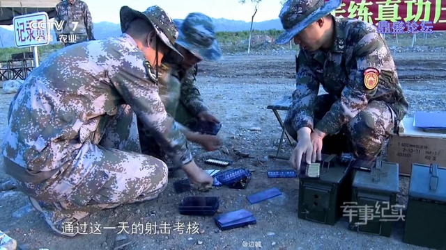 场面真霸气！我军狙击手集训高精尖大狙摆一地