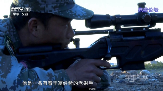 场面真霸气！我军狙击手集训高精尖大狙摆一地