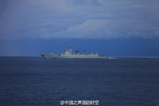 052D神盾舰亮剑太平洋