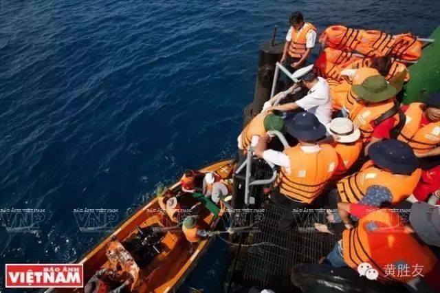 越南组织考察非法侵占中国南沙岛礁
