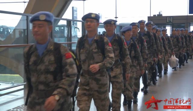 中国黎巴嫩维和部队出征