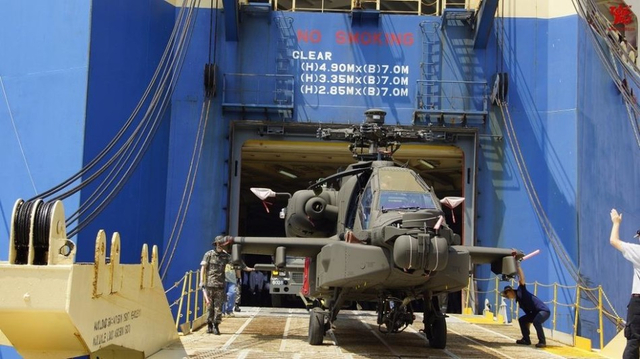 韩国引进AH-64E武直首批到货