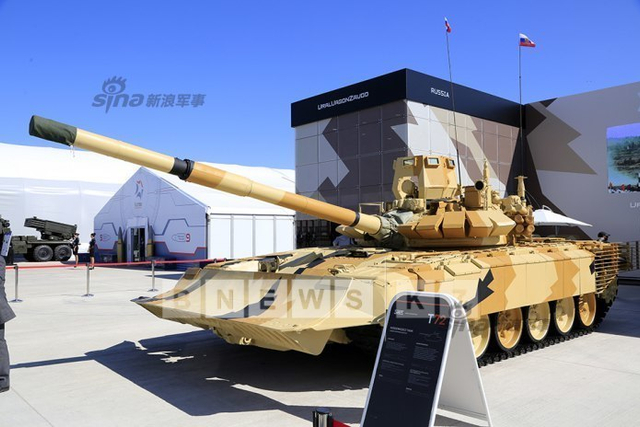 KADEX-2016国际军事装备展在阿斯塔纳开幕