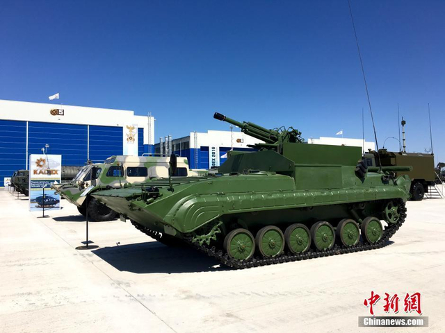 KADEX-2016国际军事装备展在阿斯塔纳开幕