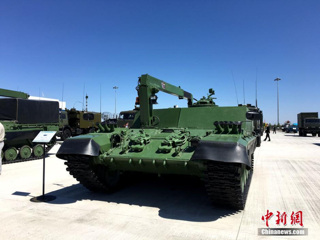 KADEX-2016国际军事装备展在阿斯塔纳开幕