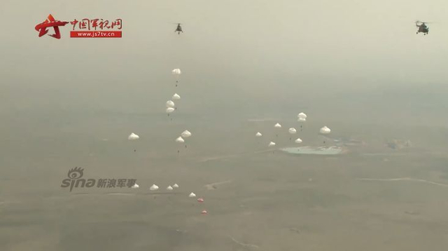 38军万人千车大演习：99A坦克与无人机组合出击