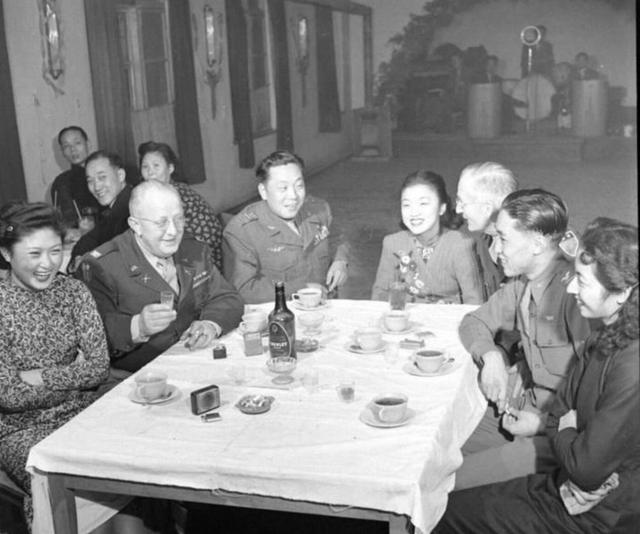 前方吃紧后方紧吃的国军