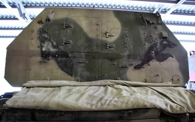 苏联激光坦克能晃瞎敌军：因太贵总共仅建造2辆