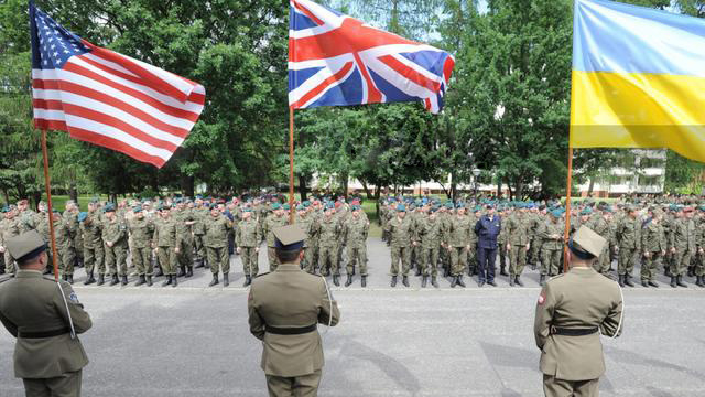 防止重演克里米亚事件：24国联军陈兵俄边境