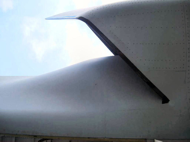 歼31与F35C验证机细节比拼