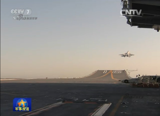 中国和英国航母滑跃甲板大比拼