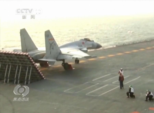 中国和英国航母滑跃甲板大比拼