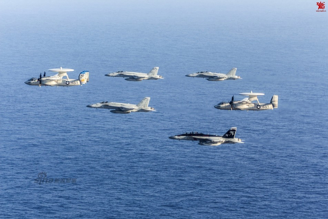 还想来南海？美航母战机群密集编队飞行秀战力