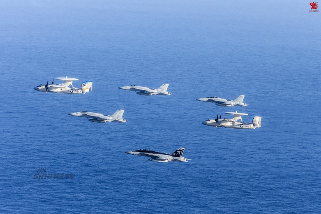 还想来南海？美航母战机群密集编队飞行秀战力