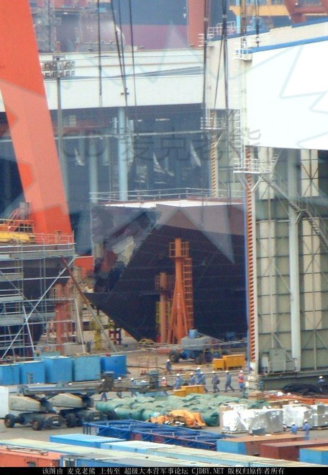 中国国产航母整体飞行甲板大概出现