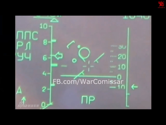 越南空军最强苏30战机飞越中国南子岛