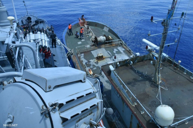 射击中国渔船 印尼军舰与中国海警对峙现场曝光